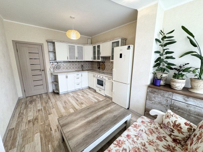 Без%. Продажа 3 к квартири, з ремонтом, вул. Петра  Григоренко, 1 б. - фото 1