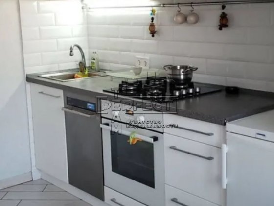 Продаж 2к квартири за адресою Оболонська (площа) 3/ Оболонская 3