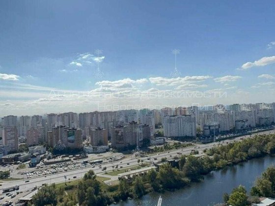 продаж квартири Срібнокільська 3в Киев