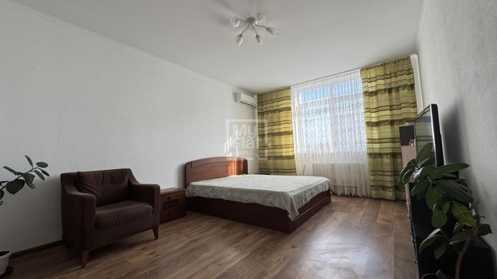 Без% Продаж квартири 49м вул Воскресенська ЖК Паркові Озера - фото 1