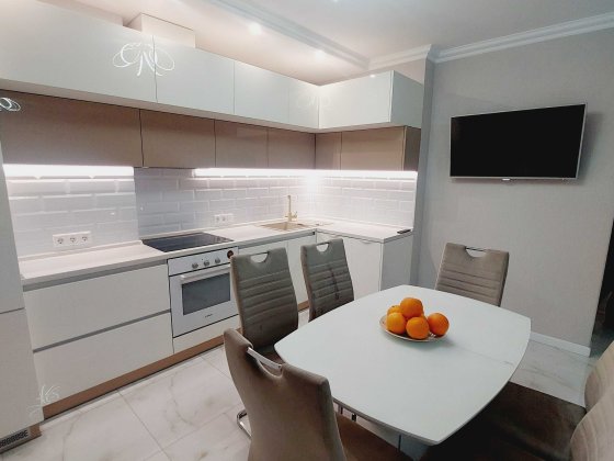 Продам 3х к.квартиру бул.Рильського 1, ЖК Республика. М.Теремки-10 мин