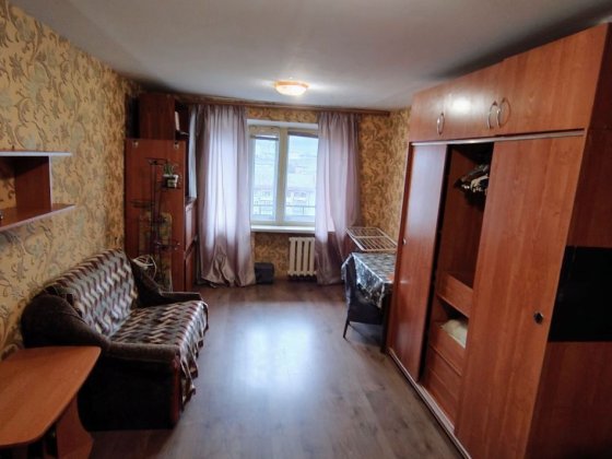 Продаж 1 кв  30,2 м.кв   Гаспринського  Дарницький   Нова  Дарниця