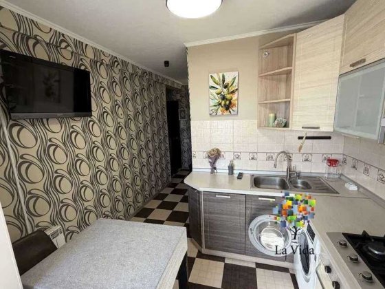 Продаж 1к, проспект Лісовий, 13 Киев