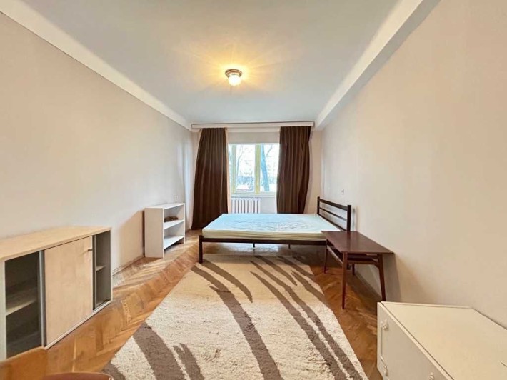 Квартира на першому поверсі,  масив Березняки, вулиця Амвросія Бучми. - фото 1