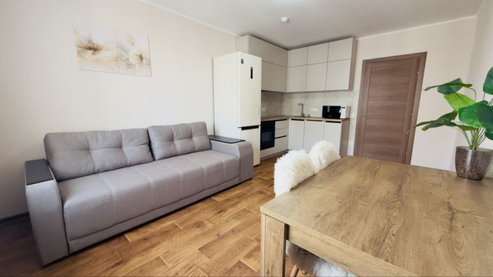 Продаж  Коноплянська  22 б ЖК Навігатор 2  Мінська Караван Оболонський - фото 1