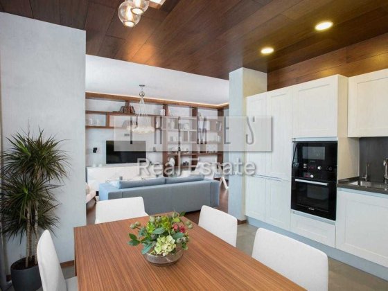 Продаж квартири 116 кв.м в ЖК Новопечерські Липки, вул.А.Верхогляда Київ