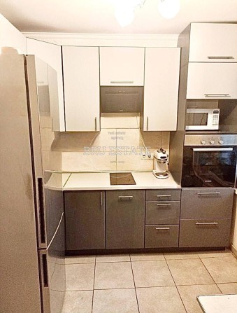 Продаж 1 к квартири Оболонь Мінська Ремонт середній поверх - фото 1