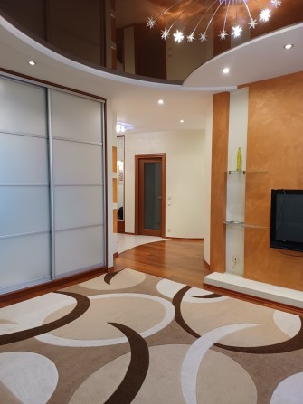 Двухкомнатная квартира Шептицького 10  метро левобережная - фото 1