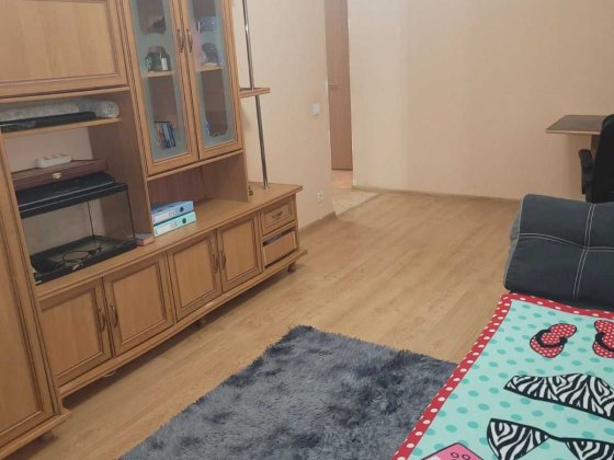 Продаж 2-р без комісії вул. Алішера Навої 84, метро 10 хвилин.