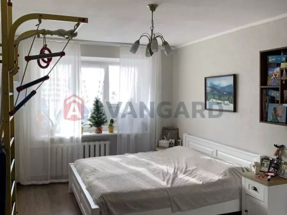 Продам 2 х. Квартиру околоцентральный район Дніпро