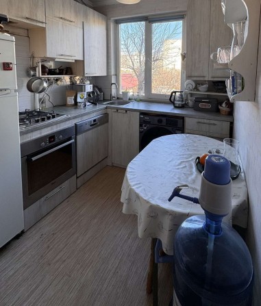 Продам 3кімнатну квартиру з гарним ремонтом у ЦЕНТРІ ЖИТОМИРА - фото 1