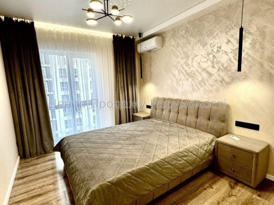 Продам 1к Нова Англія. Новий ремонт. м. Васильківська-15 хв