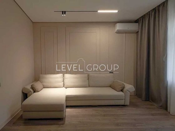 Продаж двокімнатної квартири в центрі Києва Печерськ вул. Антоновича