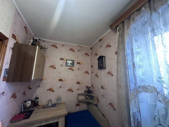 Продам 1к Словянка цегла 2/9, не кутова 49000$ поряд 26 школа та мед.у Винница