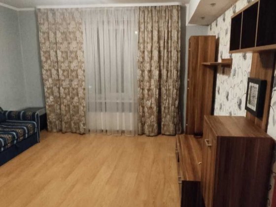 Продам 2 кімнатну квартиру на вул.Зодчих 6830 Винница