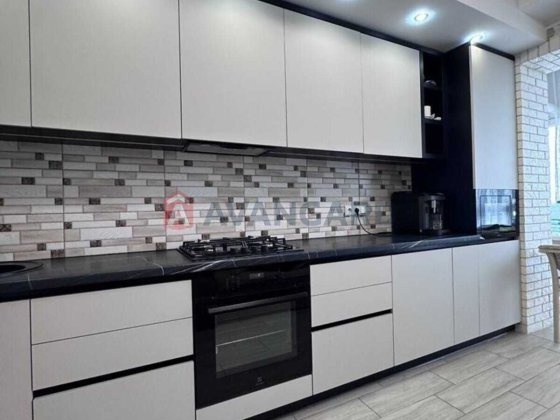 Продаж 1-кімнатної квартири в Новобудові. Ремонт! АГВ! Винница