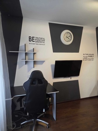 Продам двохкімнатну квартиру по Чехова, 82. - фото 1