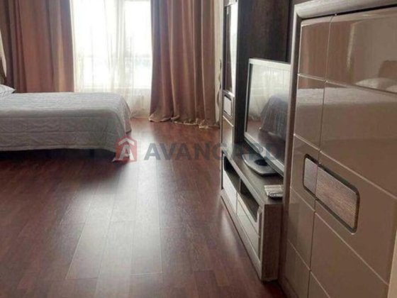 Продаж 1 кімнатної квартири 60м ЖК Пори року Генератор Київ