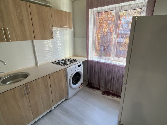 Продам двухкомнатную квартиру с ремонтом Днепр