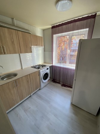 Продам двухкомнатную квартиру с ремонтом - фото 1