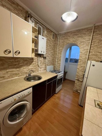 Однокімнатна  квартира в центрі - фото 1