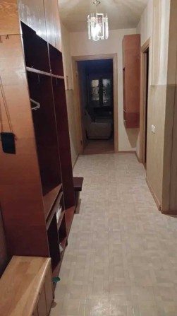 Продам просторную  2 комнатную квартиру на Тополе-1 - фото 1