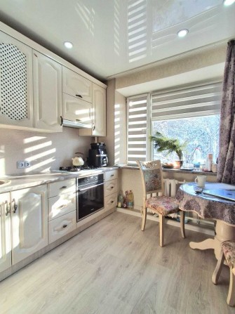 Продам 3 кімнатну квартиру Ремонт! Ліс! - фото 1