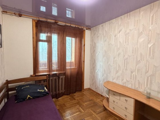 Продаж 3-кімнатної квартири вул.Льотна Чернігів