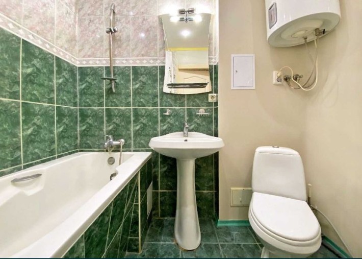 Продам СВОЮ 2-к квартиру 50,5 м на Р. Шухевича35 - фото 1