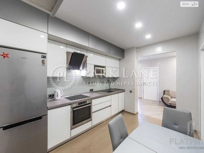 Микільсько-Слобідська,11  ЖК"Русанівська гавань",Аболмасова Андрія 4а, - фото 1