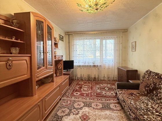 Продам двокімнатну квартиру на Польовій. Житомир