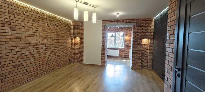 Житомир продам квартиру - фото 1