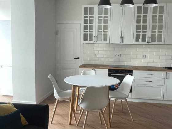 Продаж 1кк Вишенька .2-й поверх. 50кв.м.Ремонт.меблі.Документи готові. Винница