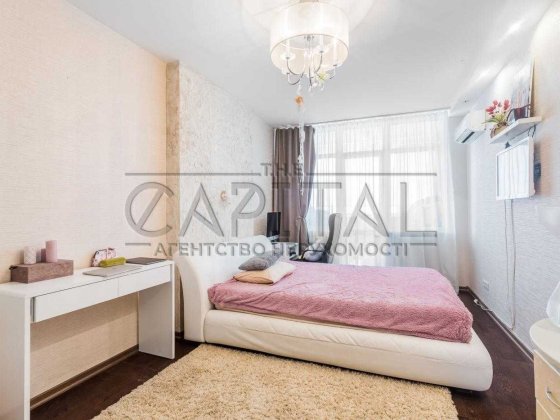 Квартира/86м2/2к/13 поверх/Лобановського/Олександрівський/Солом'янка Киев