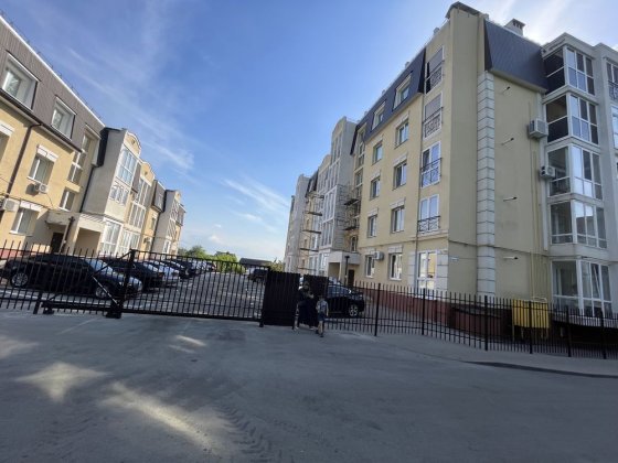 Дворівнева 3-кім квартира-пентаус з а/о в історичній частині.Центр! Чернігів