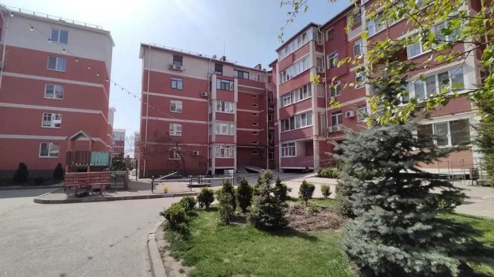 продаж квартири класу "комфорт" 160м в ЖК Олімпійській - фото 1