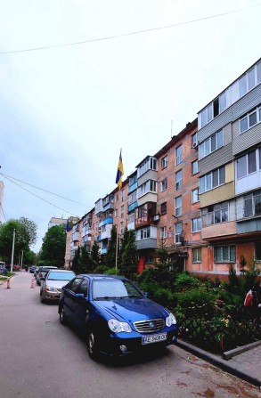 Продам 2к. брежнівку на Тітова/Незалежності/ Суворова. NS - фото 1