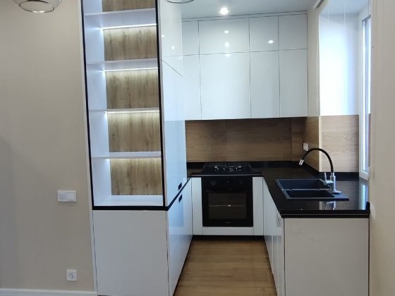 Продаж 3 кім кв з Автономним Опаленням в Центрі міст Житомир