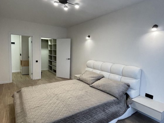 Продам однокімнатну квартиру в новобудові.