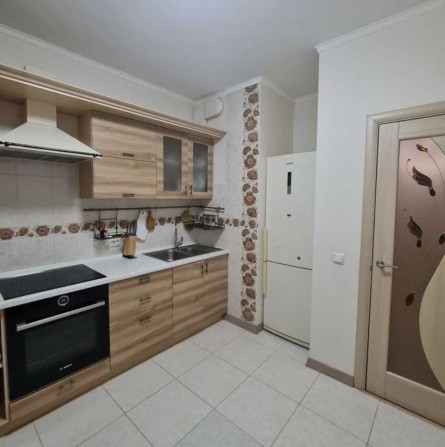 Продаж 2к квартири на Позняках, Урлівська вулиця, 23В - фото 1