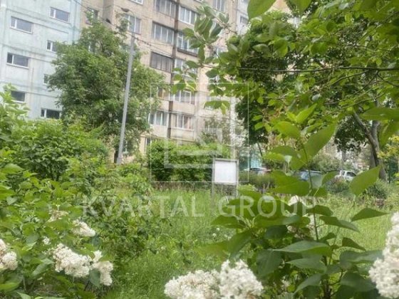 3 кімнатна Чешка 5 хв до метро Київ