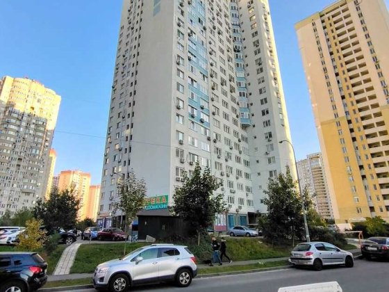 Продаж 3-х кімнатної квартири, вул. Урлівська, Позняки. Без комісії
