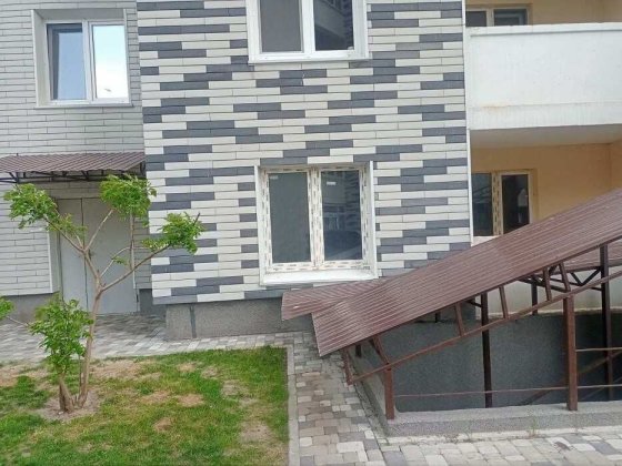 Продам 2х кімнатну квартиру ЖК Ревуцький вул. Ревуцького 54