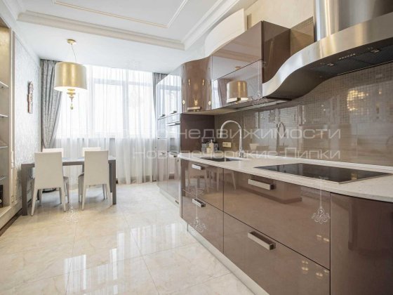 Продаж чудової 3к квартири ЖК Новопечерські Липки Верхогляда