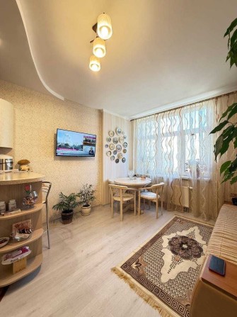 Продаж 2к Чавдар Патріотика Гмирі Позняки Осокорки Гришка Бажана - фото 1