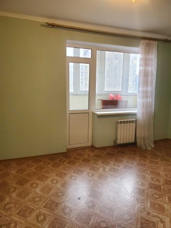 Продам однокімнатну квартиру  Дніпровська Набережна 19 - фото 1