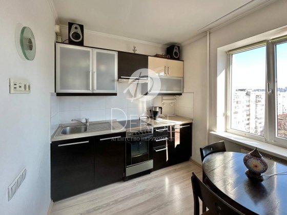 1К-Продаж оболонь Оболонський  р-н Йорданська Архіпенка