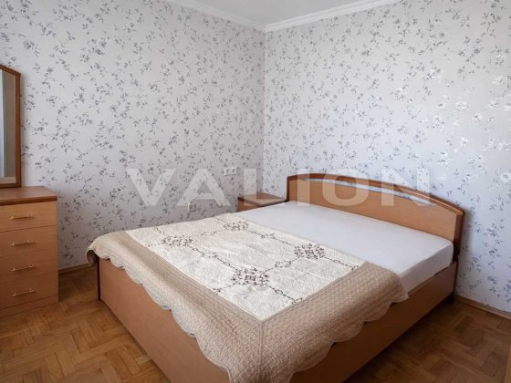 Продаж 2-к квартири вул. Полярна 8е Оболонський район