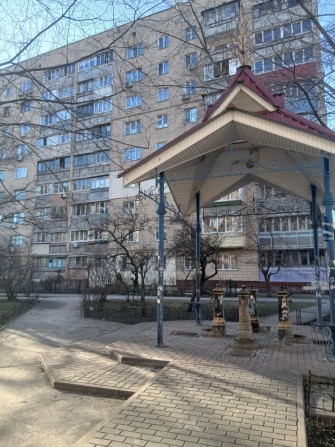 Продам 3 квартиру вул.Хорольська буд.10, ГАЗ,  цегляний - фото 1