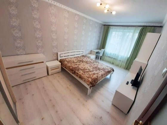 ЖК Патриотика. 1 этаж. Осокорки - Позняки 9 мин. Чавдар, 34 Киев